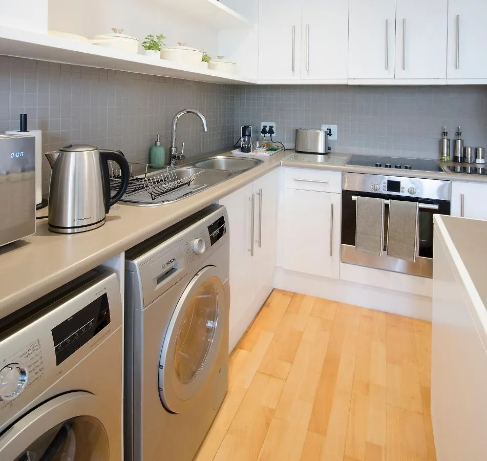 #1202 Cartwright - Bold & Stylish Apartment Cape Town South Africa